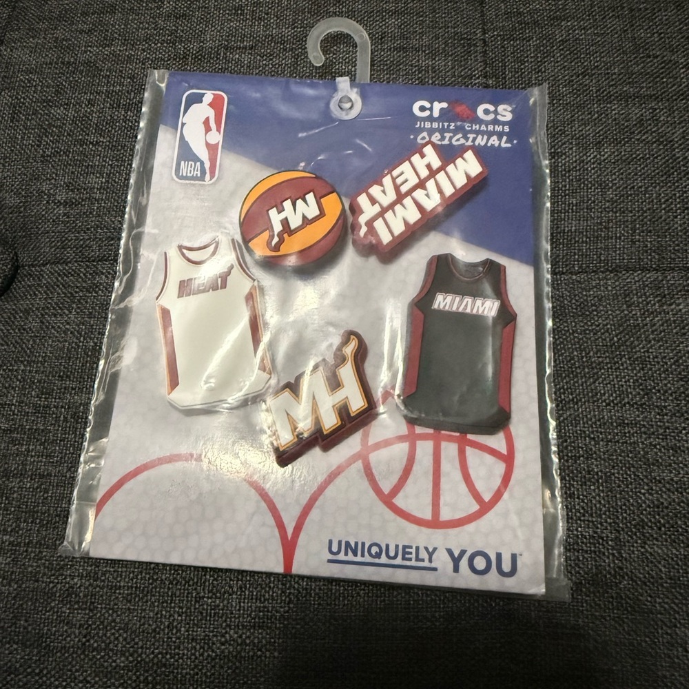 NBA Crocs Jibbitz Charm Set - Red Miami heat